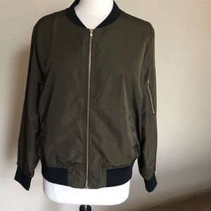 Lightweight army green jacket